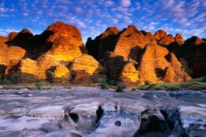 Travel the outback