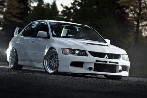 buy and modify an Mitsubishi evo 8.